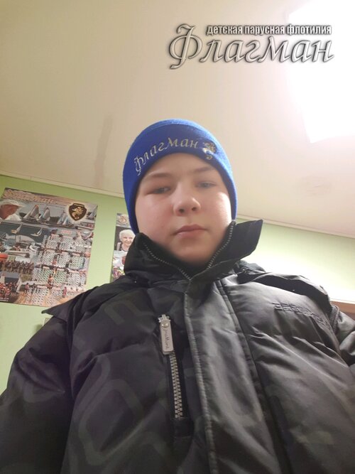 4ade3332.ID Photo out.135425